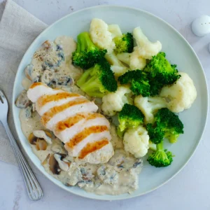 Combo ức gà, trứng, súp lơ